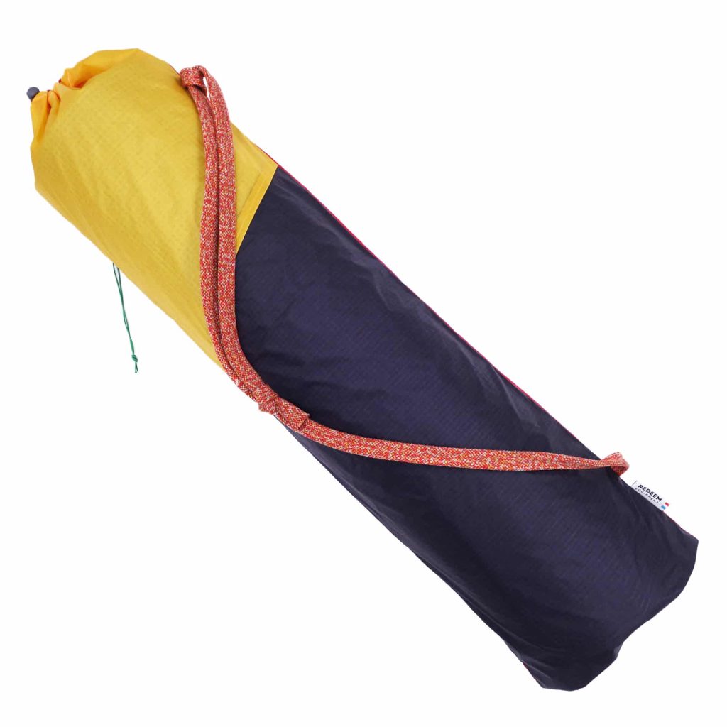 sac pour tapis de yoga éco conçu en matériaux upcyclés fabriqué en france jaune/noir
